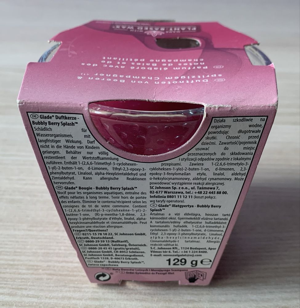 Świeca Zapachowa  Glade Bubbly Berry Splash 129 g