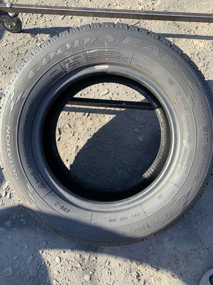 Шини 215/65 R15C Goodyear всесезон 8 мм 2022 рік