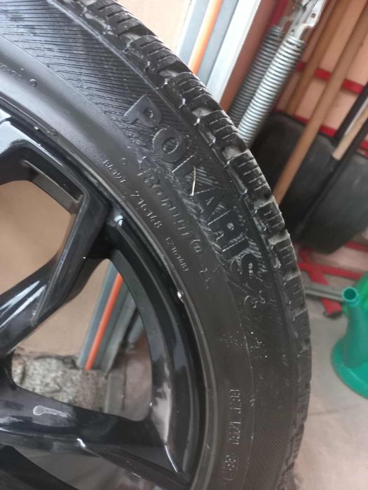 Opony zimowe z felgami aluminiowymi 205/50 R17