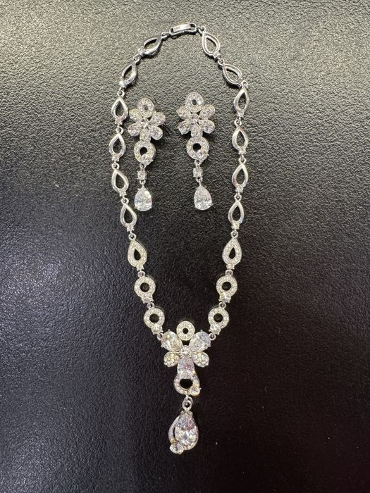 Набір сережки з кольє