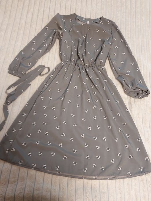 Сукня для дівчинки