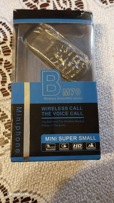 Mini telefon BM70