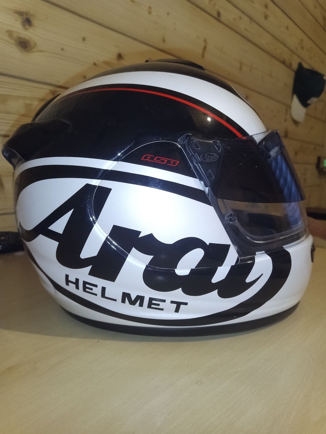 Arai Chaser kask ,nie quantum rx7 hjc