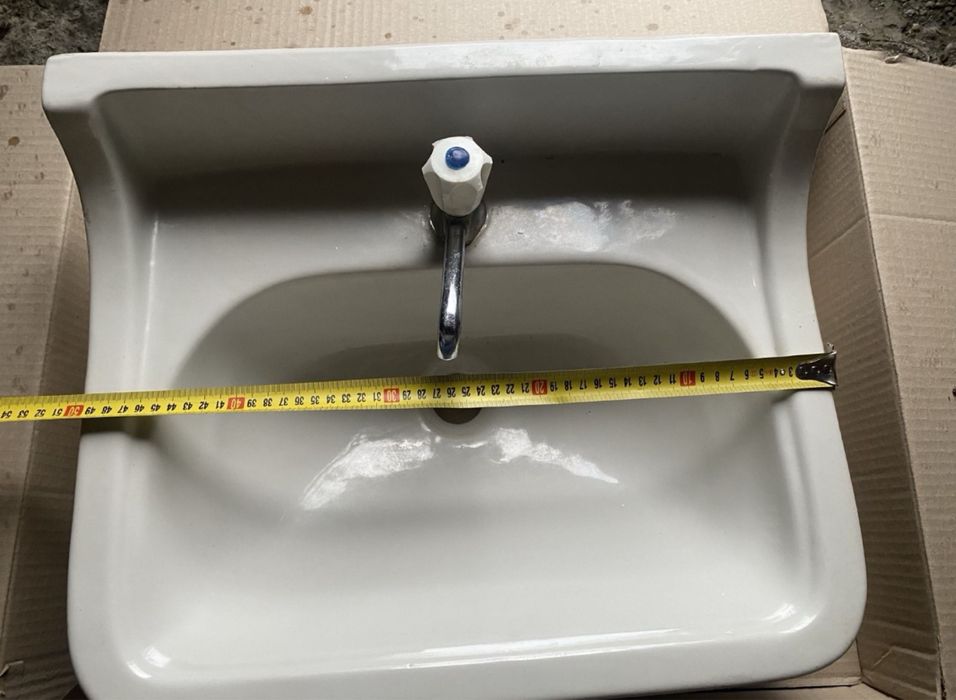 Умивальник, раковина часів ссср.