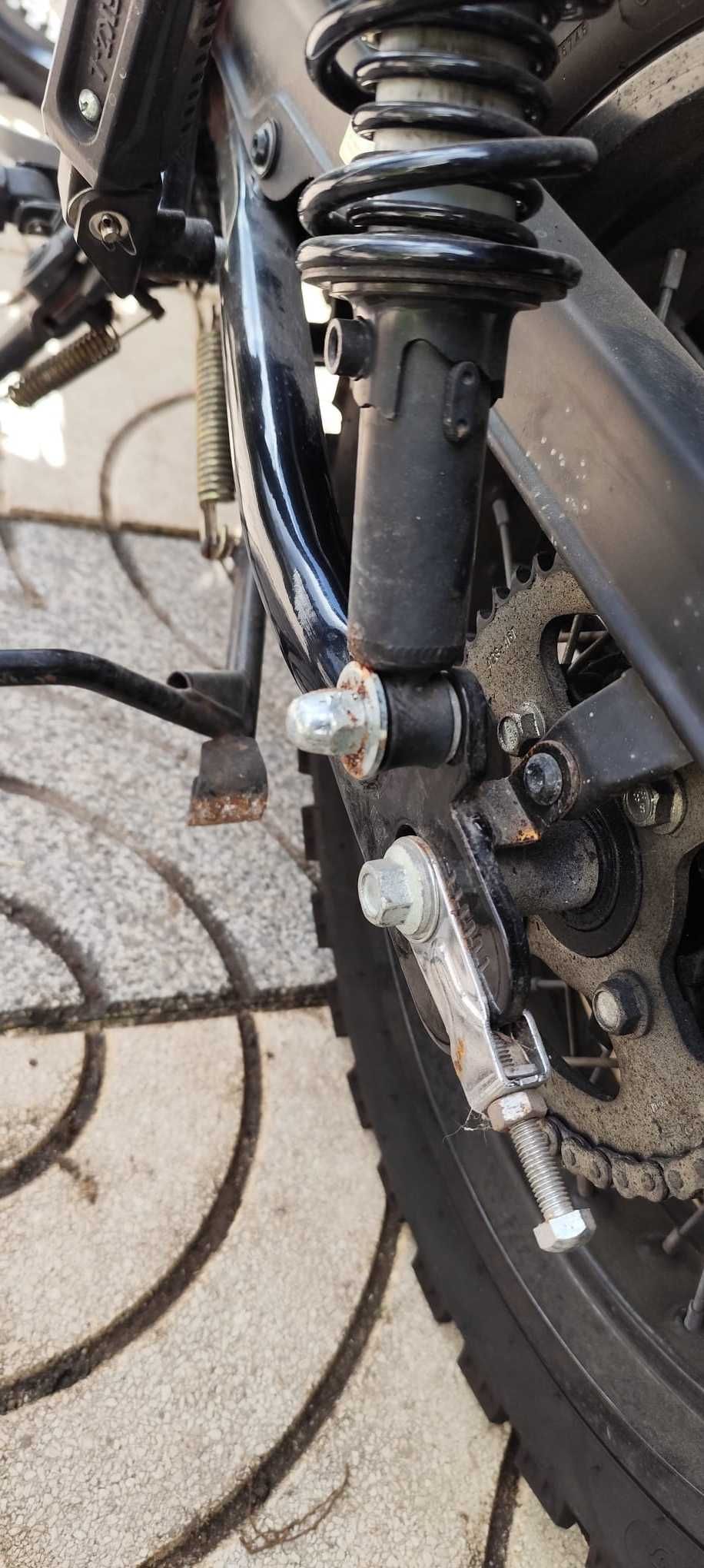 Bullit / Bluroc Legend 125cc