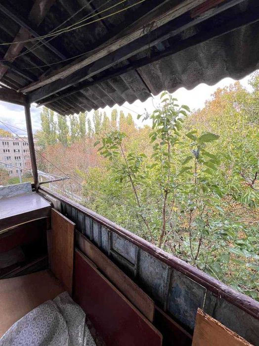 2-к квартира в жилом состоянии на Варненской / Инглези.