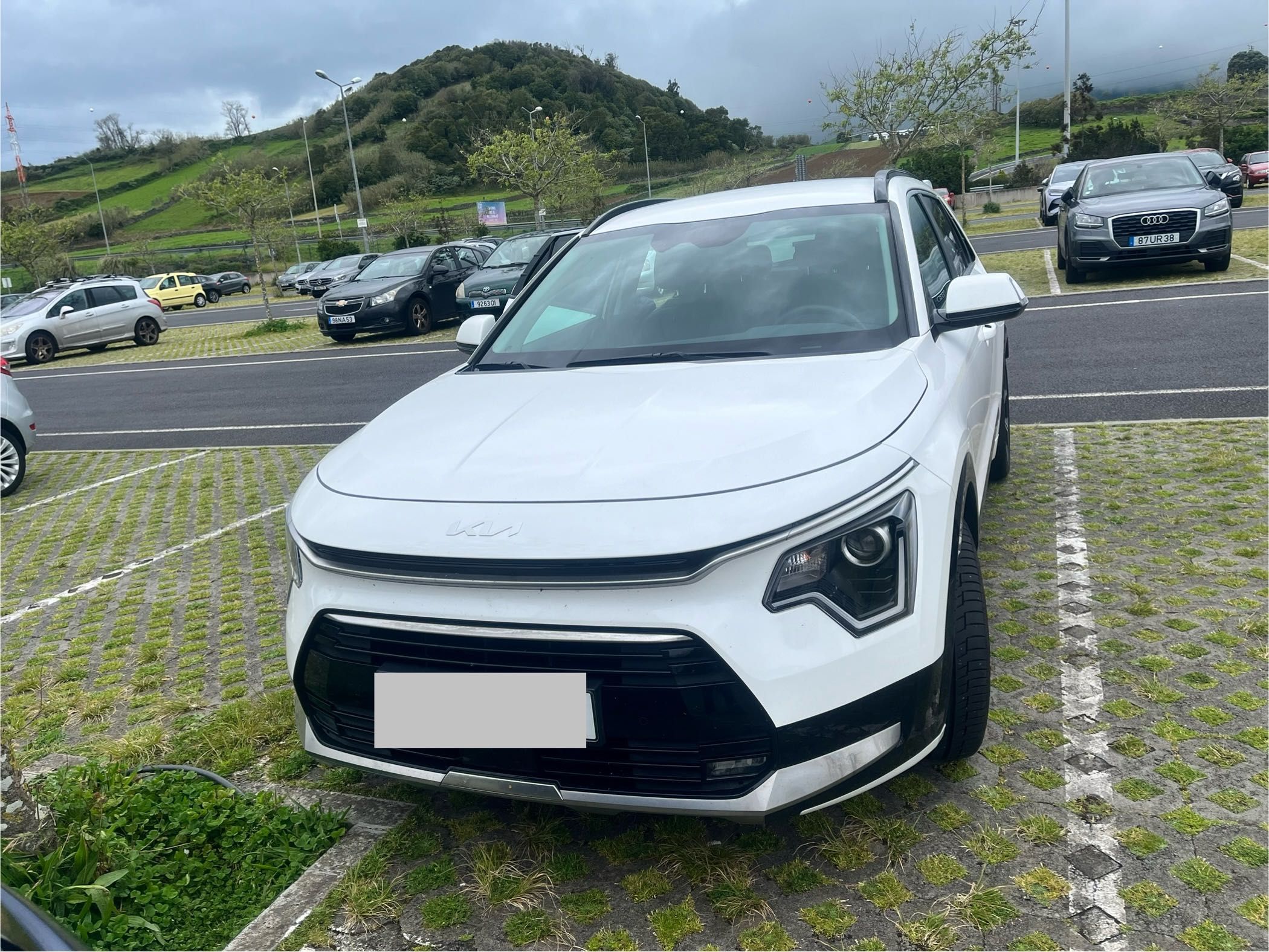 Kia Niro HEV 2024 - TERMINA OFERTA A 1 de agosto