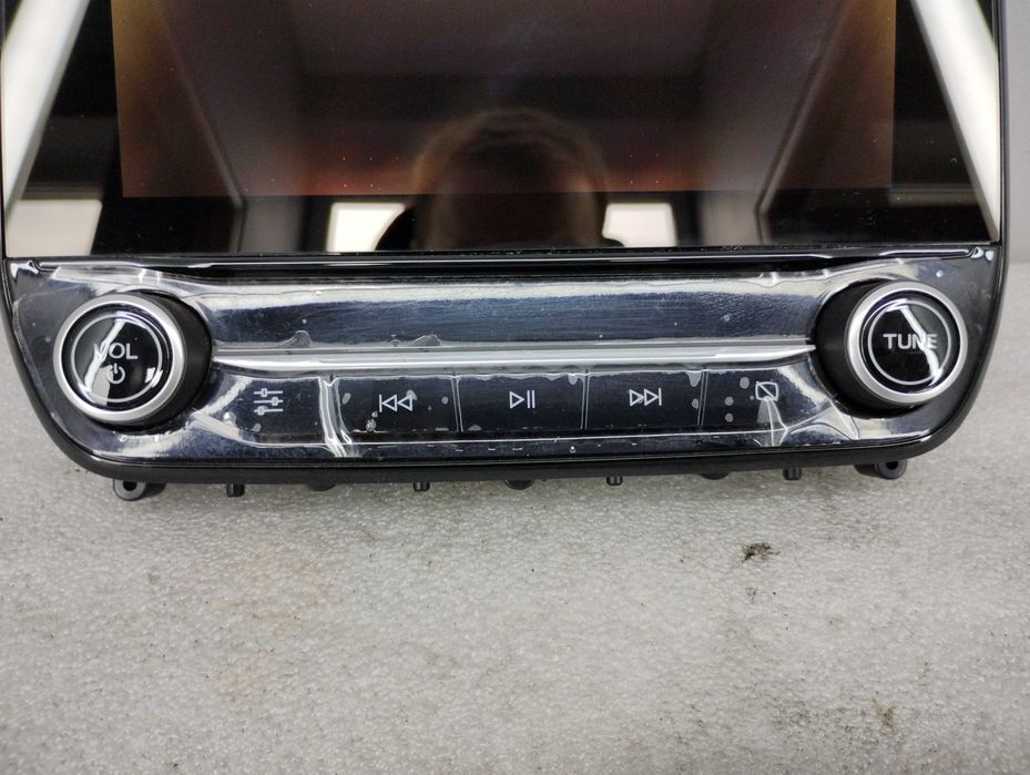 Radio Wyświetlacz Ford Fiesta MK8