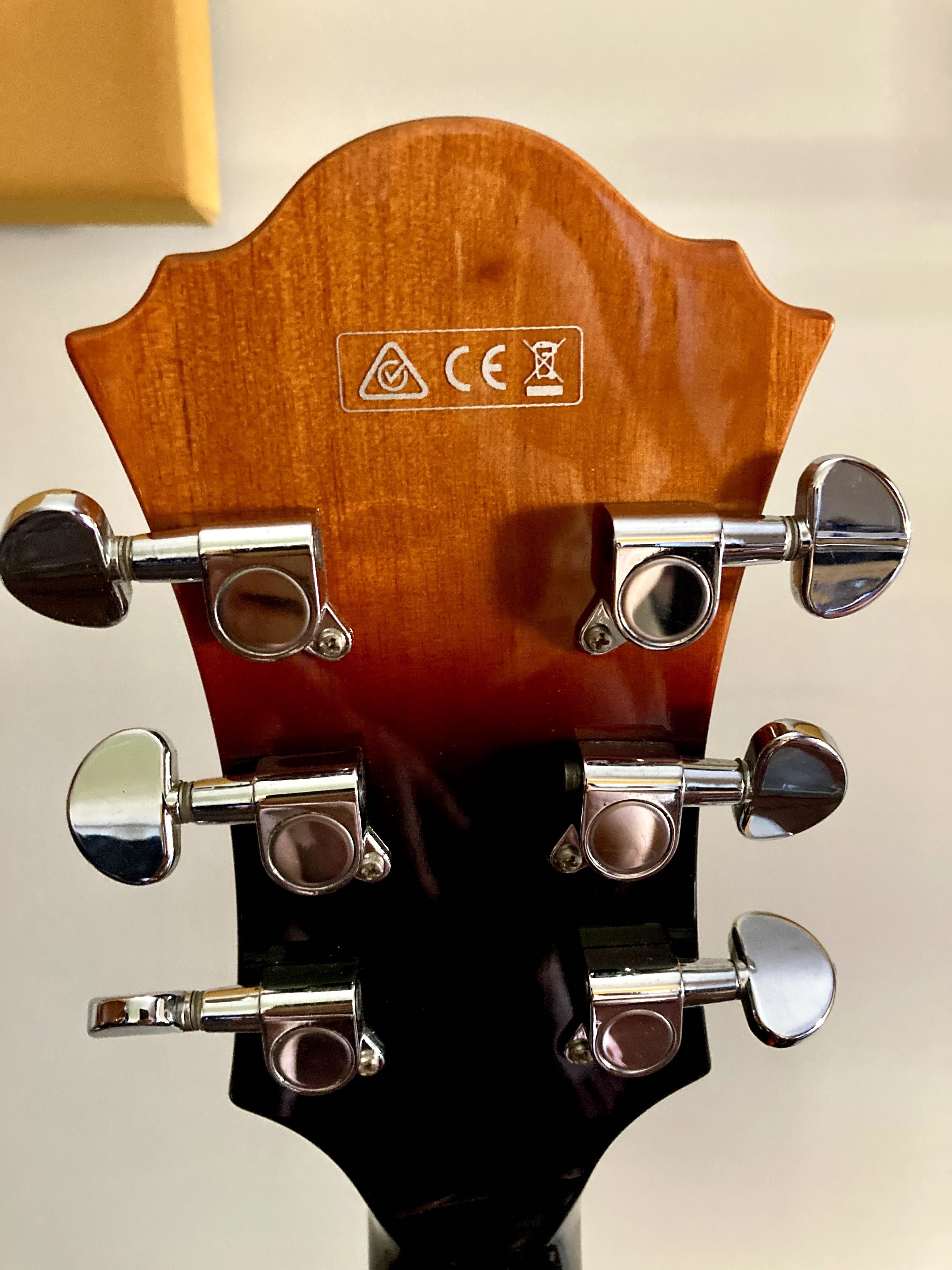 Guitarra Ibanez AF 75