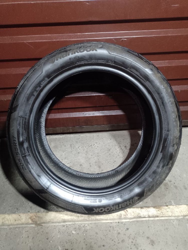 Резина Шини 205 55 R17 Hankook Ventus S1evo3