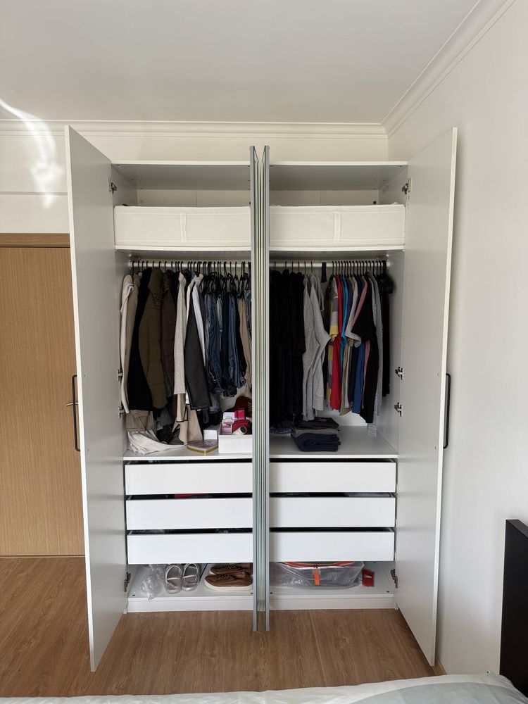 Roupeiro Ikea com espelho (2 unidades)