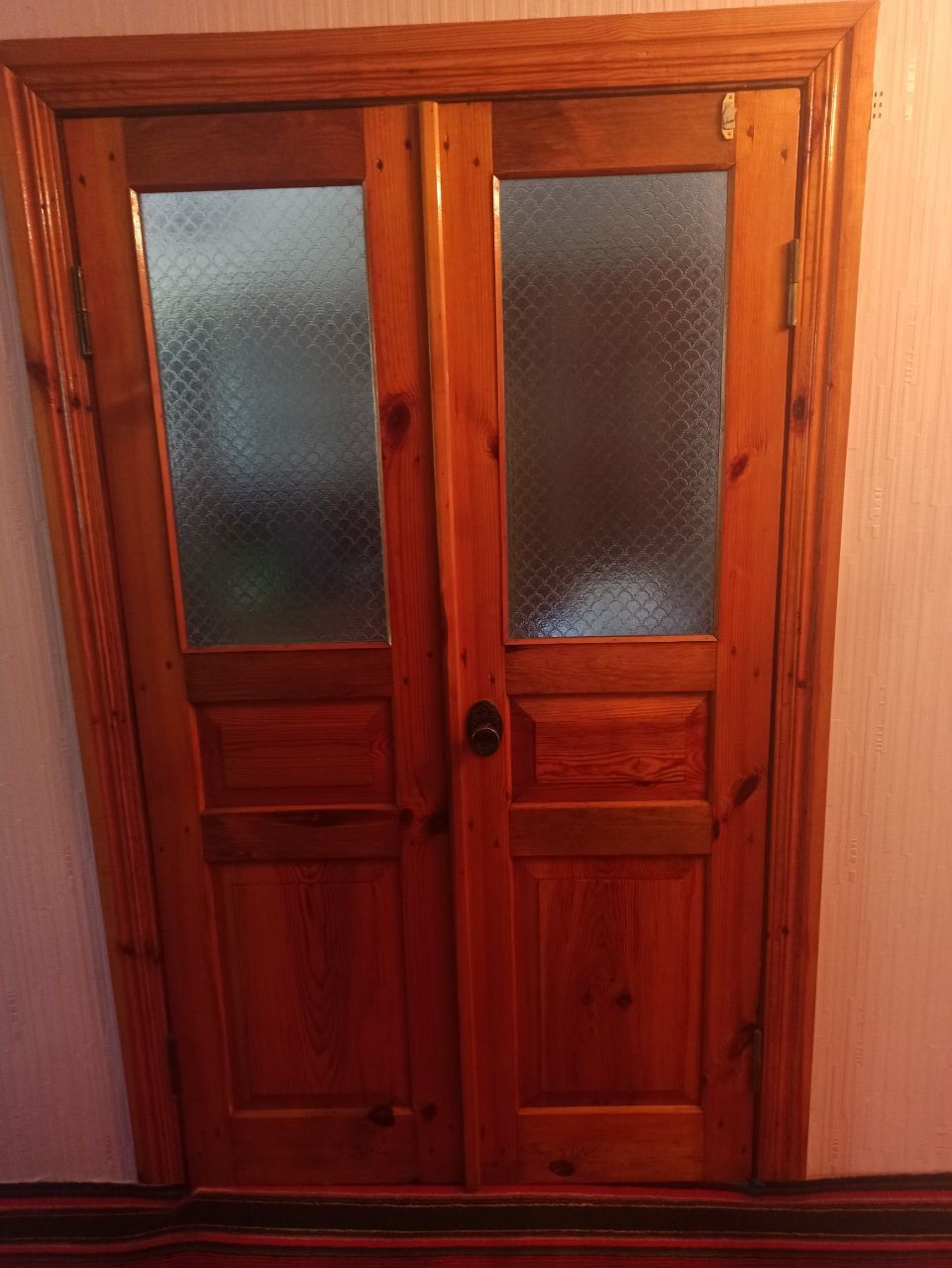 Продам бу двери,  с коробками,  дуб