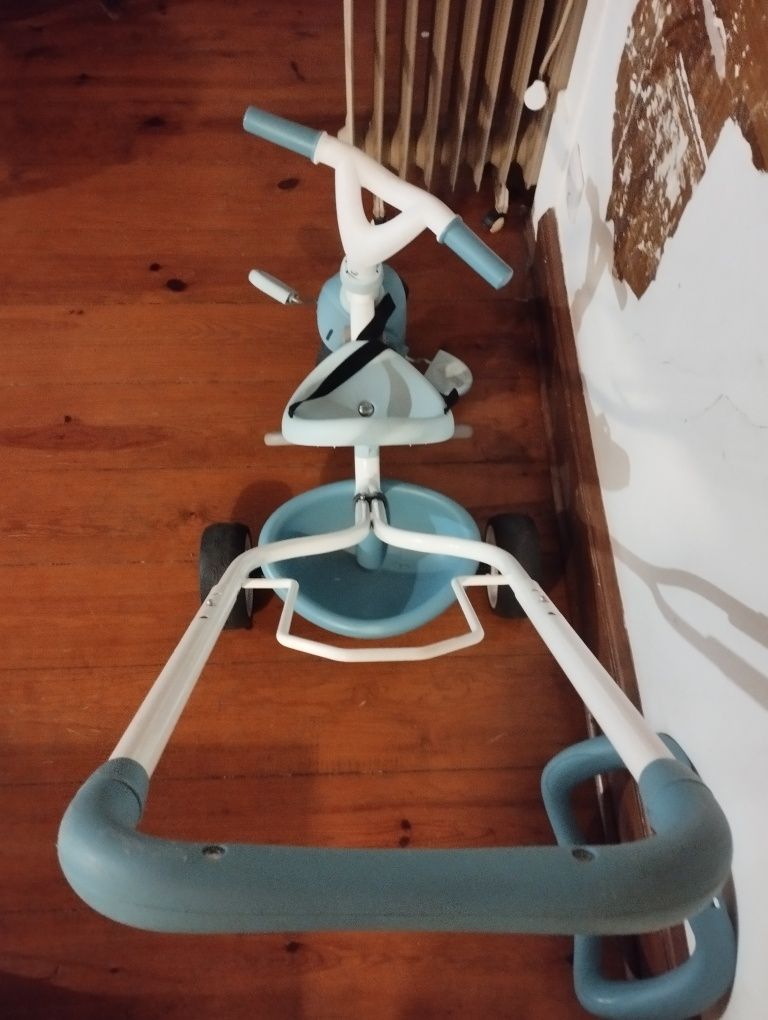 Triciclo evolutivo Smoby (semi-novo)