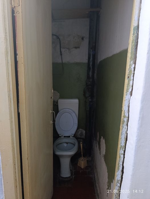 Продається кімната в гуртожитку