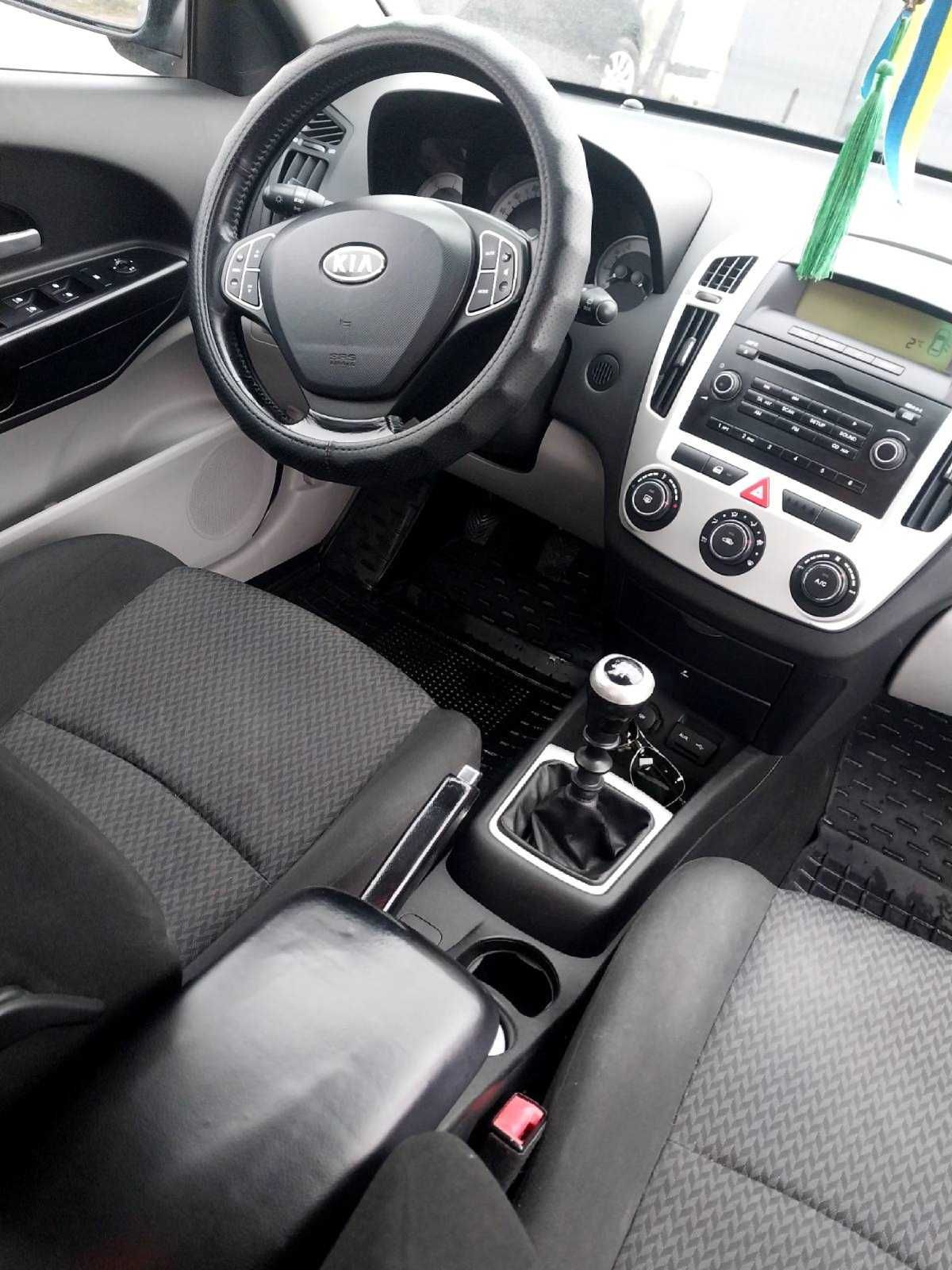 Продам Kia Ceed 2007