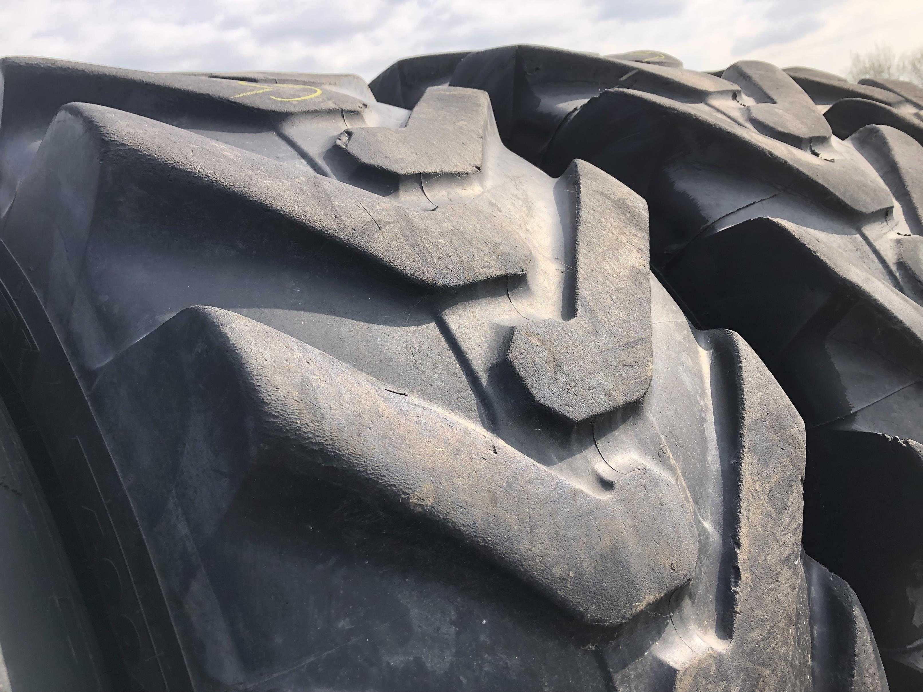 Opony Używane 400/80-24 Michelin Power CL 50% Bieżnika 15.5/80-24
