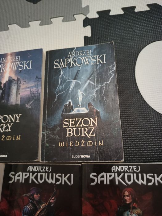Wiedźmin Sapkowski 5 tomów