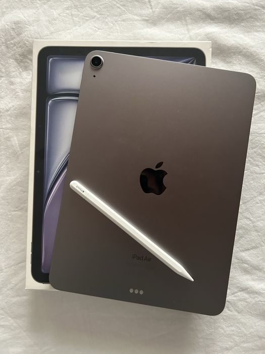 Ipad Air - M2 11’ + Pencil Usb-c + Teclado