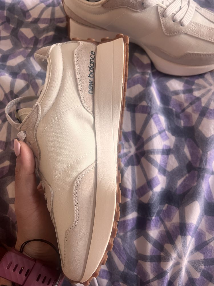 Buty New Balance panterka 327