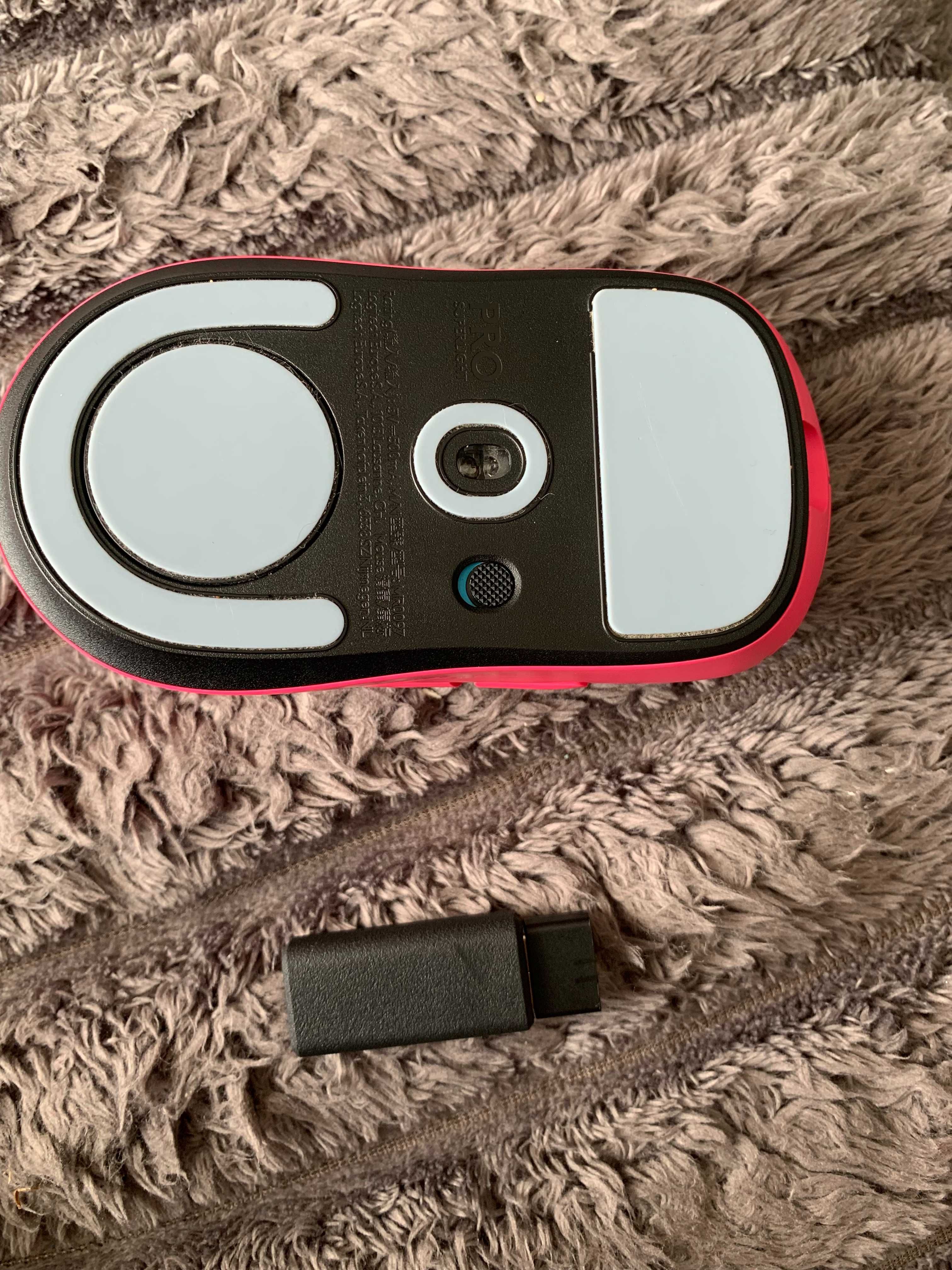 Мишка LOGITECH G Pro 2 Lightspeed Wireless Magenta