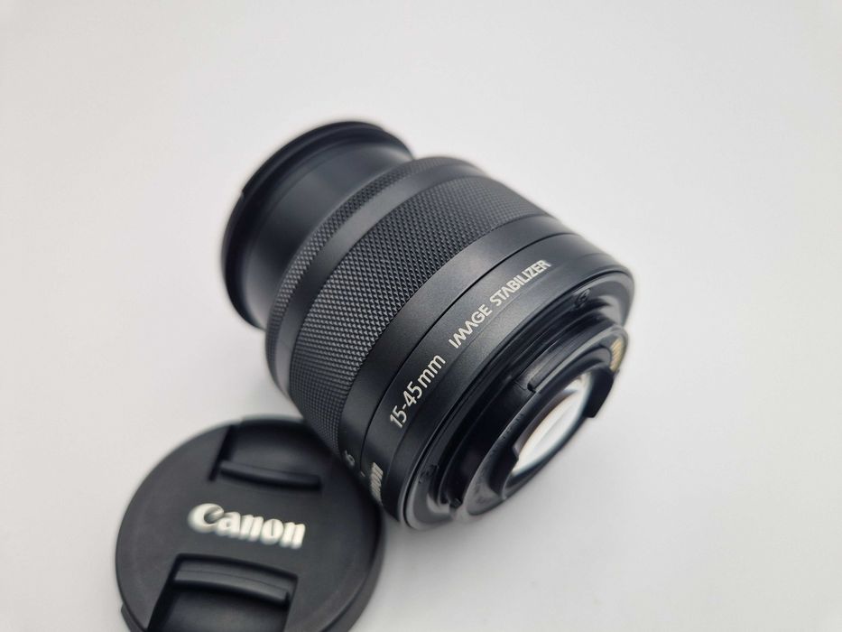 WYPRZEDAŻ Obiektyw Canon EF-M 15-45mm 1:3.5-6.3 IS STM - jak nowy