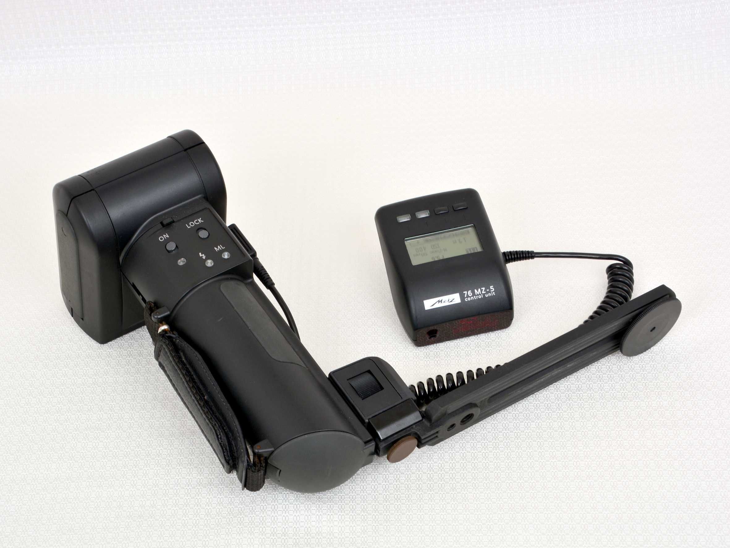 Flash profissional Metz 76 MZ-5 DIGITAL