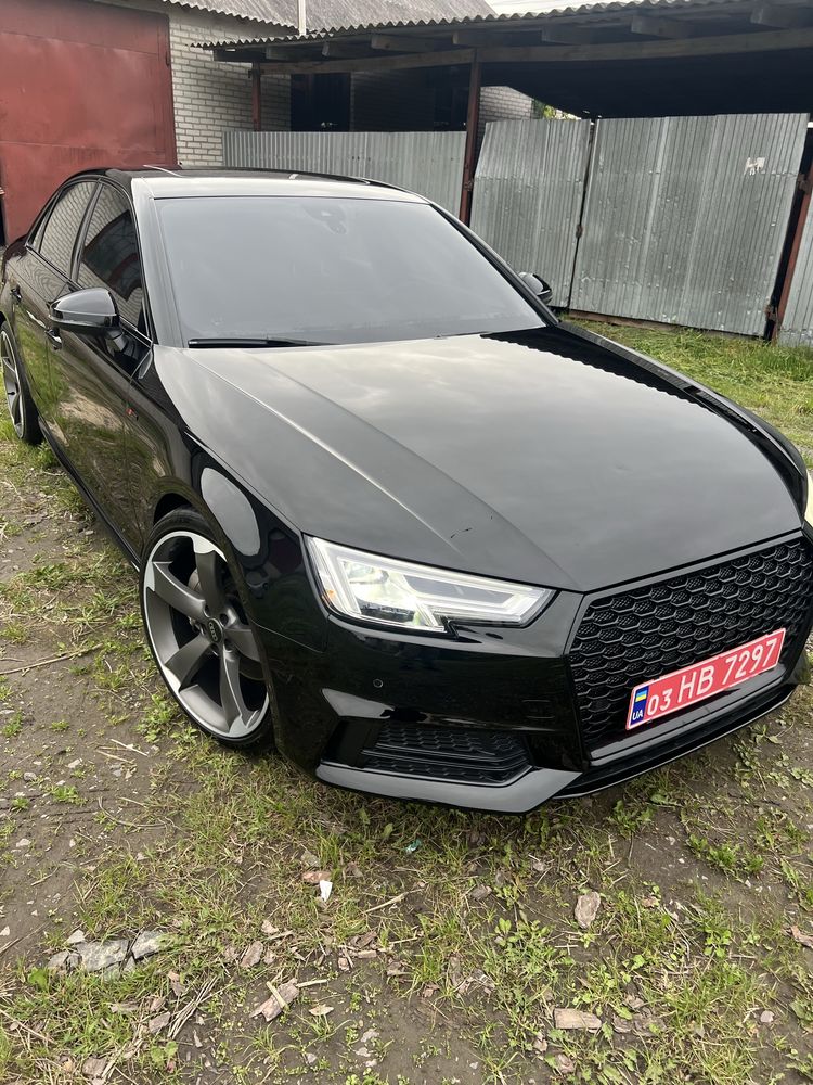 Audi A4 b9 2.0 quattro s line