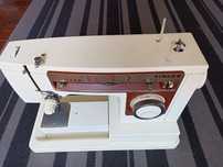 Máquina de Costura Singer