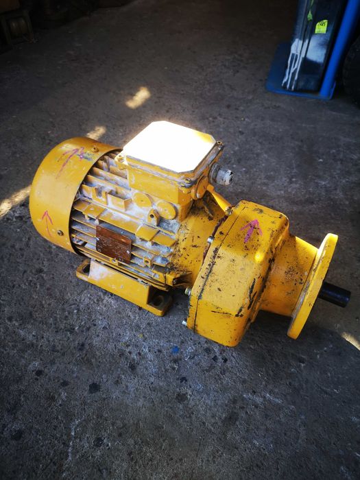 Motoreduktor silnik 5,5kw z reduktorem putzmeister, kaleta