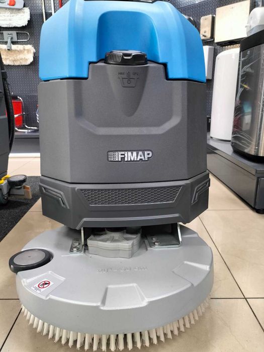 Продаж запчастин і  аксесуарів на підлогомийні машини