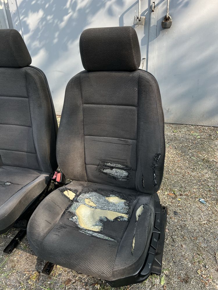 Продам сидение BMW e30,e36,e46. Под перешив.