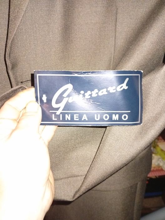 Чоловічий костюм