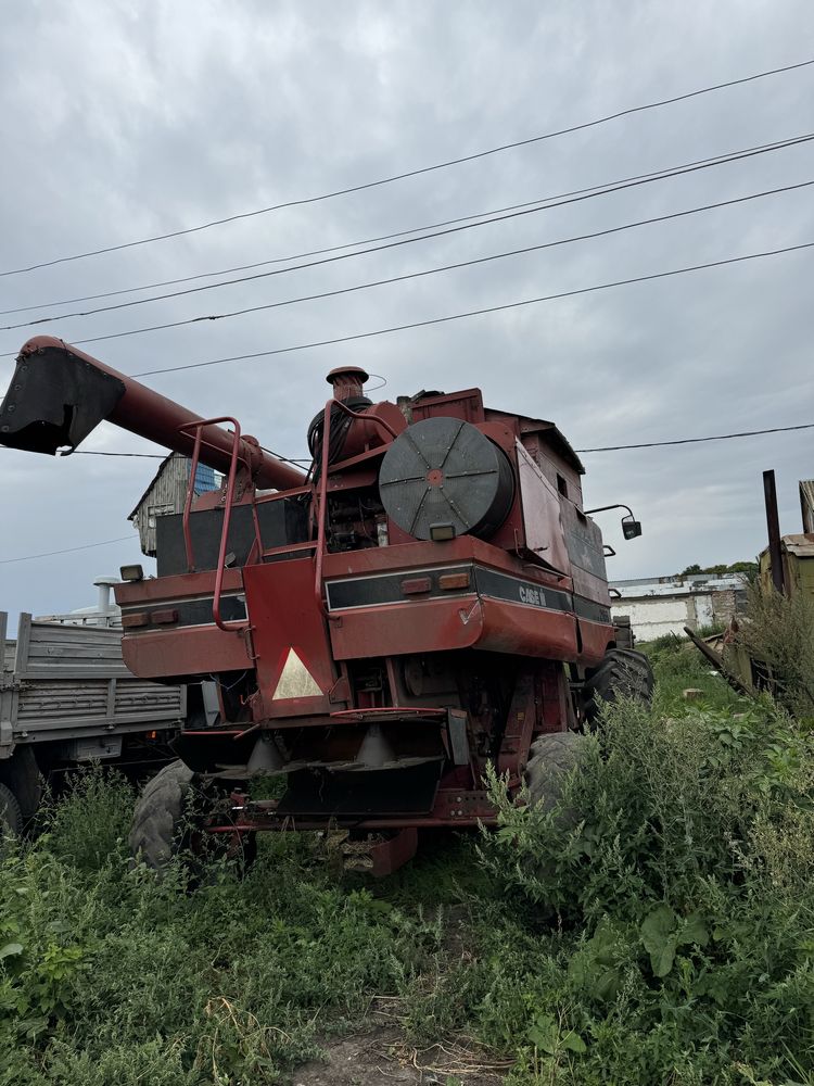 Комбайн Case 2166