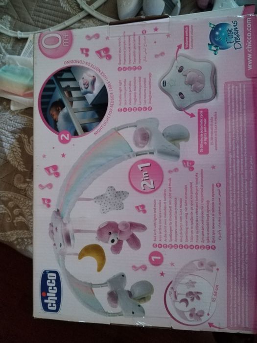 Brinquedo para berço