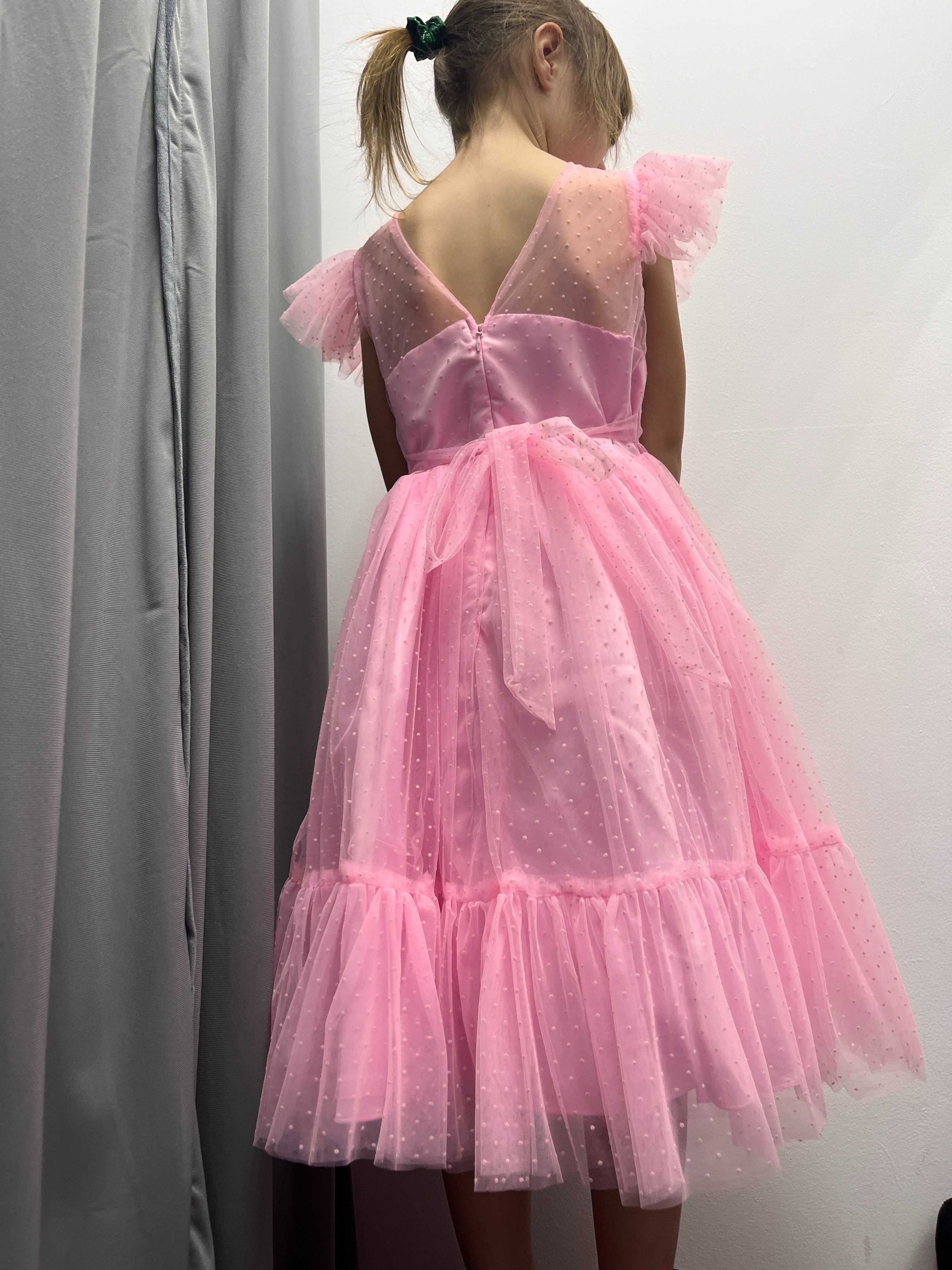 Dziecięca sukienka tiulowa roz.140cm