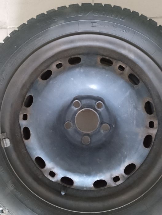 Felgi stalowe, opony letnie i zimowe