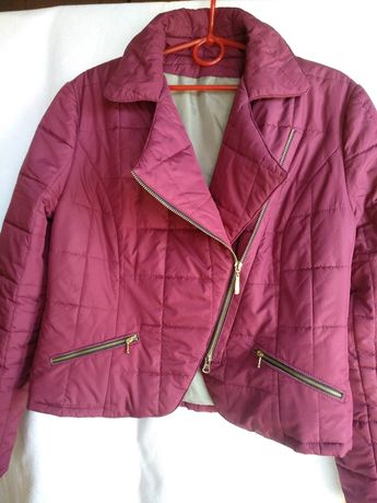 Куртка женская размер 48-50