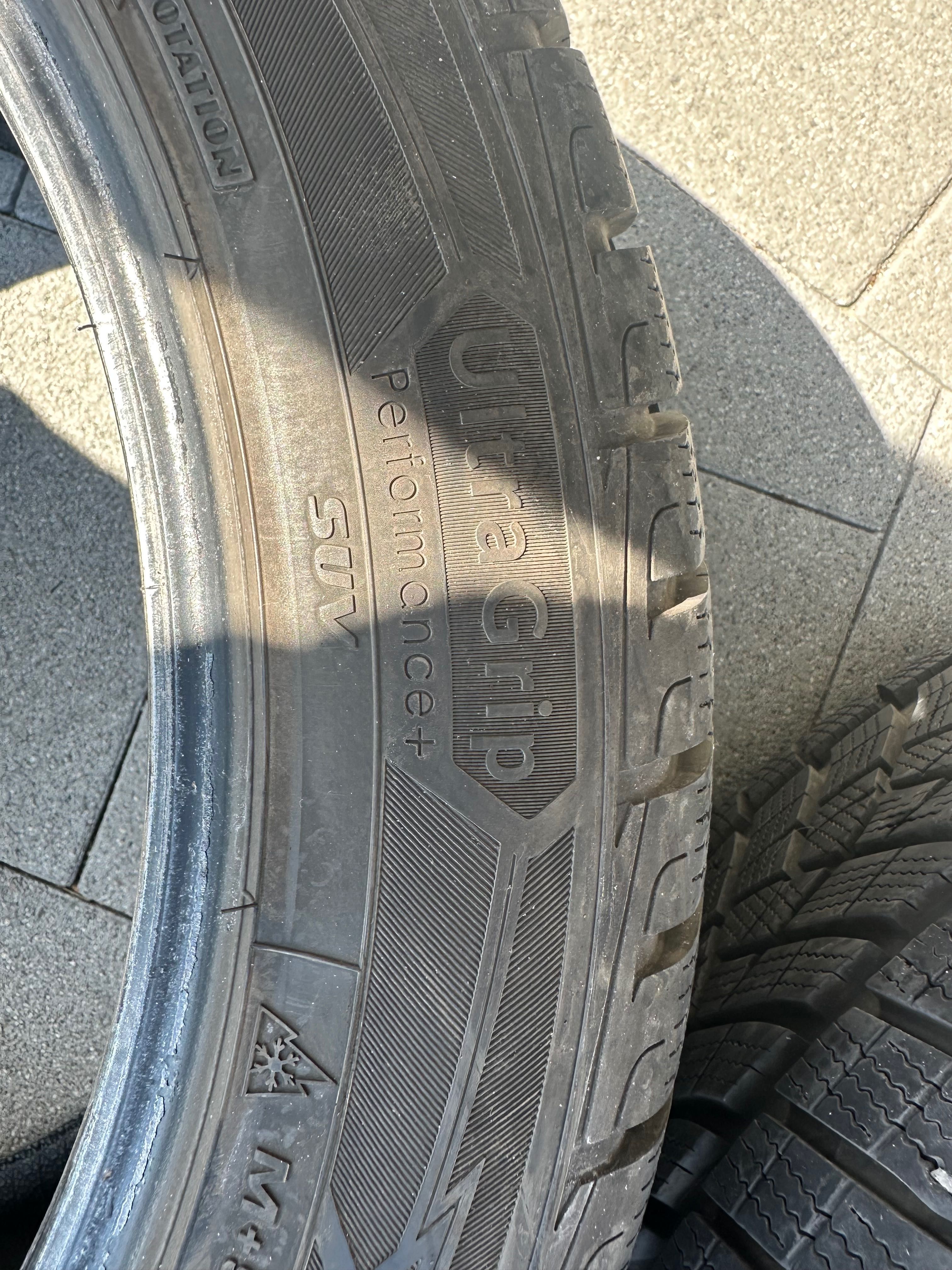 Goodyear UltraGrip Performance + SUV
275/45 R20 110 V XL