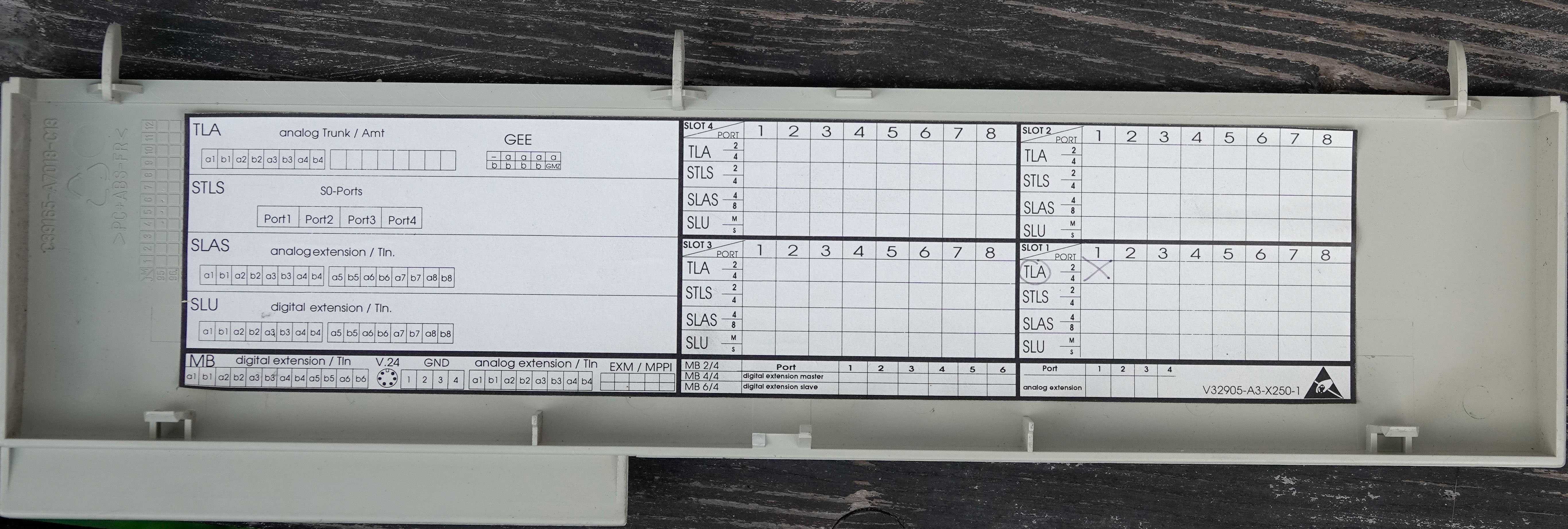 Centrala telefoniczna Siemens Hicom 100E