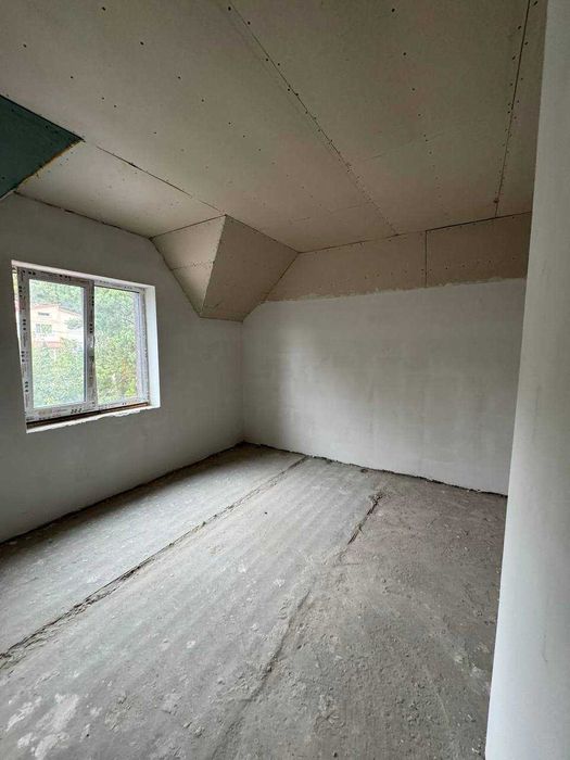 БЕСТ, ТЕРМІНОВИЙ ПРОДАЖ – Дуплекс, Південно-Західний район