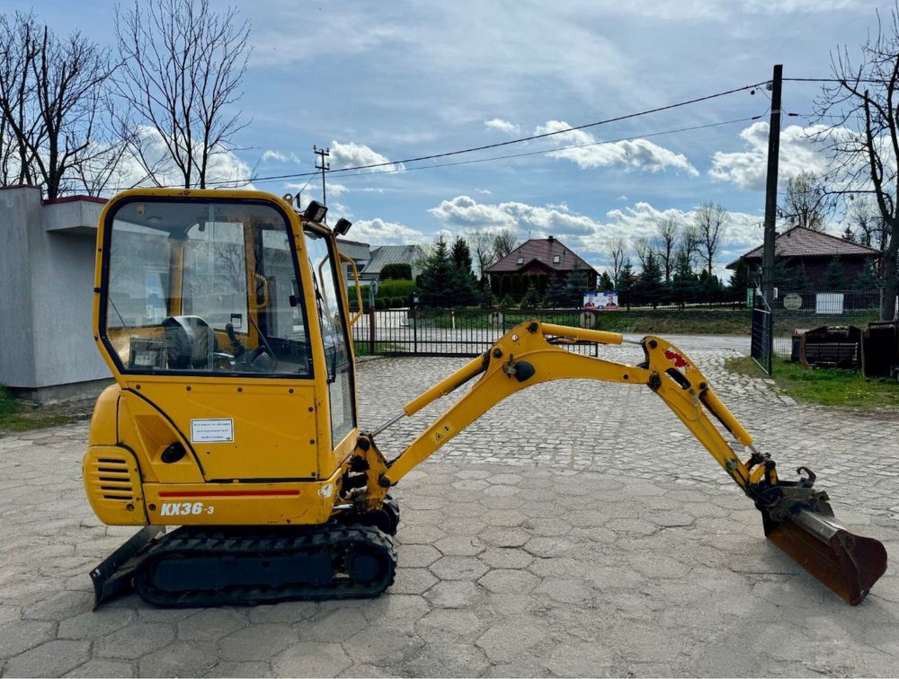 Wynajem miniładowarka Bobcat i minikoparka usługi rebak zageszczarka