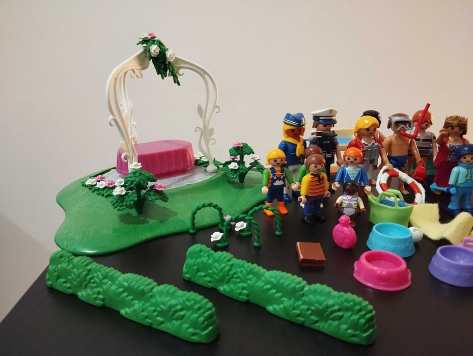 PLAYMOBIL - Várias figuras e cenários