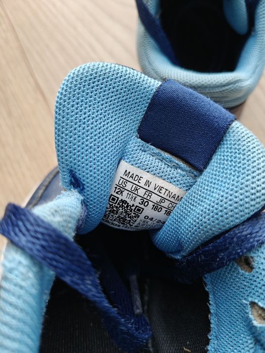 Buty sznurowane Adidas 30