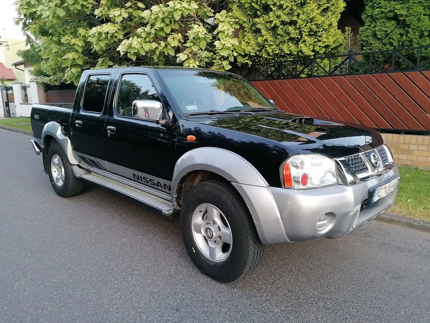 Nissan Pickup 2,5TD 4x4 Śliczny. Zobacz jak utrzymany.