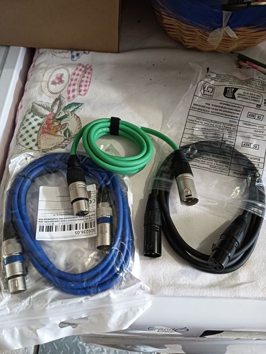 Cabos XLR novos 3 unidades