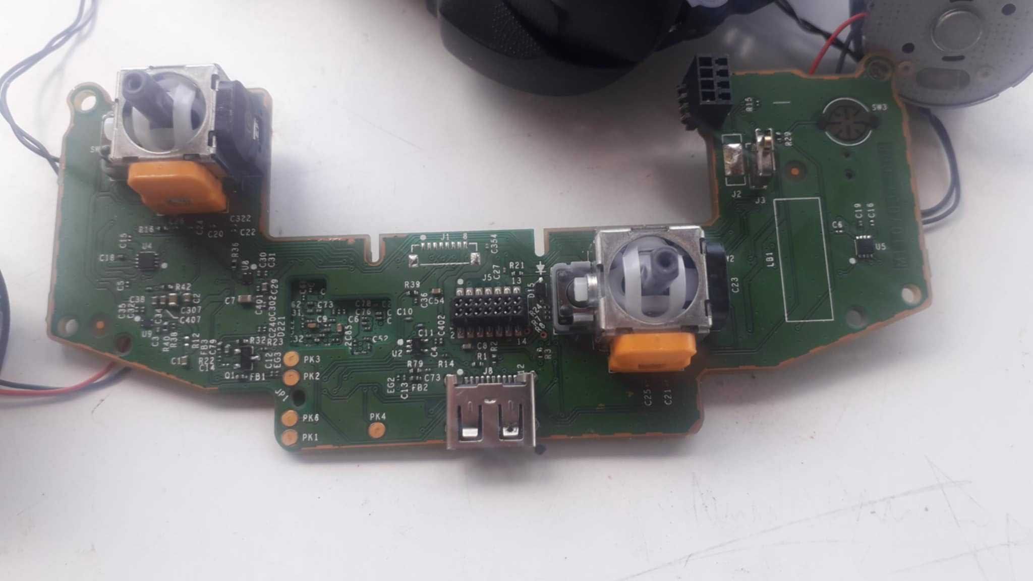 Comandos Xbox Series x/s com joysticks hall effect