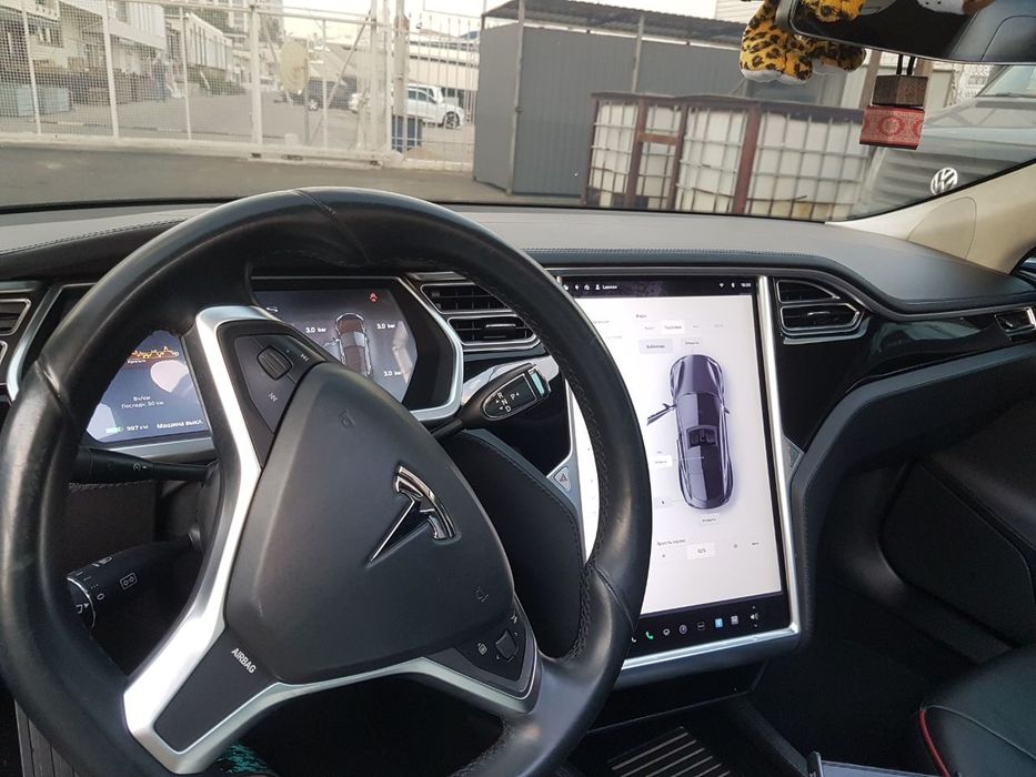 Продам Tesla model s P85 perfomance