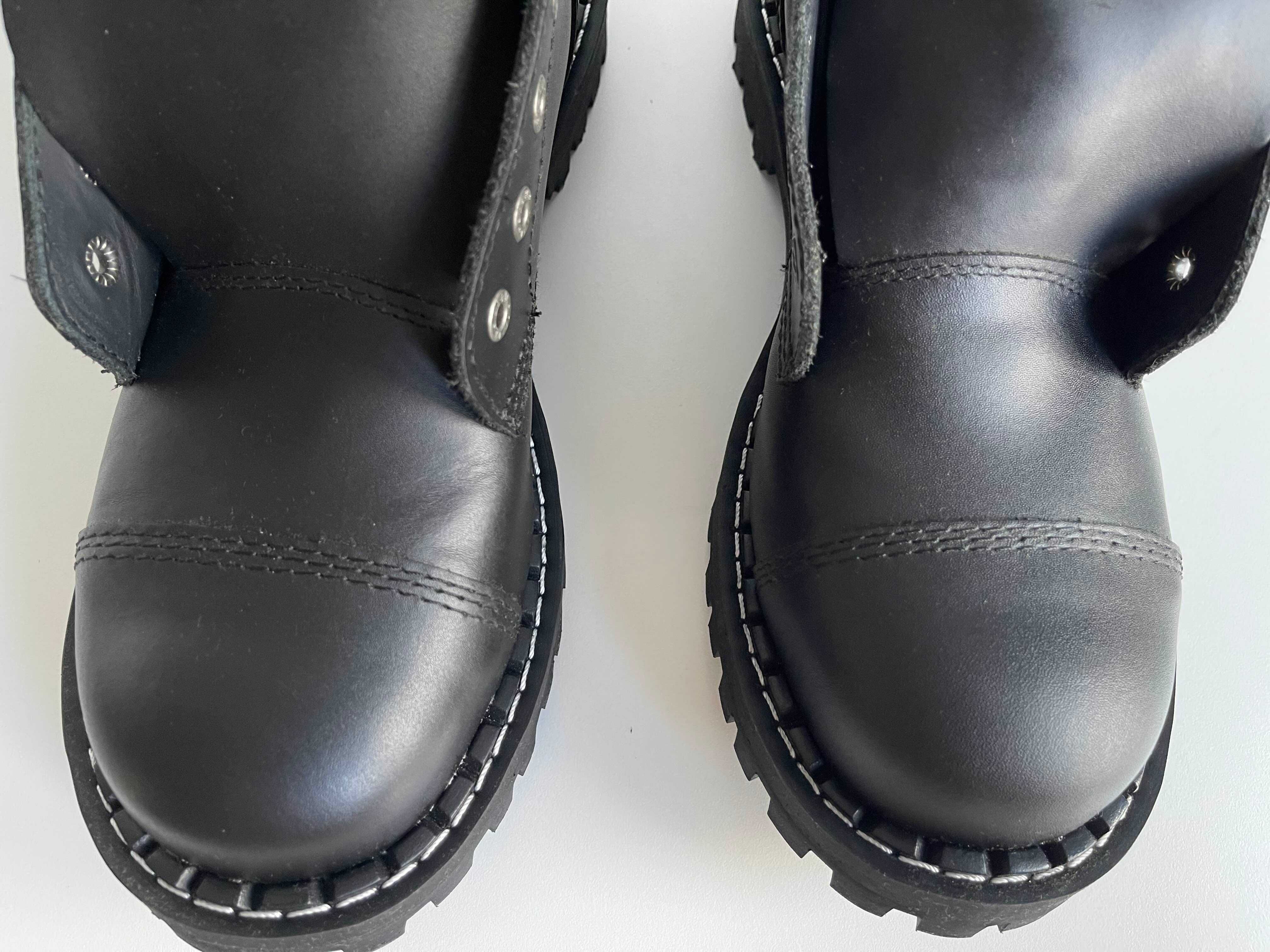 Buty GLANY rozmiar 45, czarny mat, 10-dziurek, Steel 105-106/O/CR.B