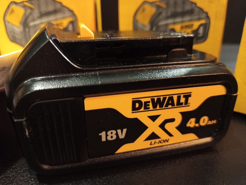 Baterie DeWalt 4ah, oryginalne, 3szt.
