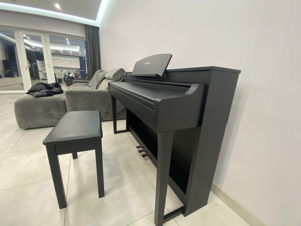 Піаніно YAMAHA Clavinova CSP-150